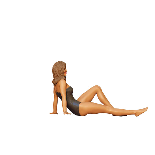 Diorama modelbouw productfoto 0: Liggende vrouw in badpak – figuur in ontspannen strandhouding (Ref. Nr. 435)