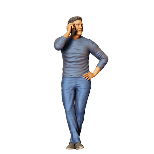 Diorama modelbouw productfoto 0: Mensen leunen tegen auto - Man 2 (Ref. Nr. 341)