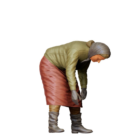 Miniatuurfiguur: Boerin op het veld - Oude landbouwster aan het werk (Nr. 301)