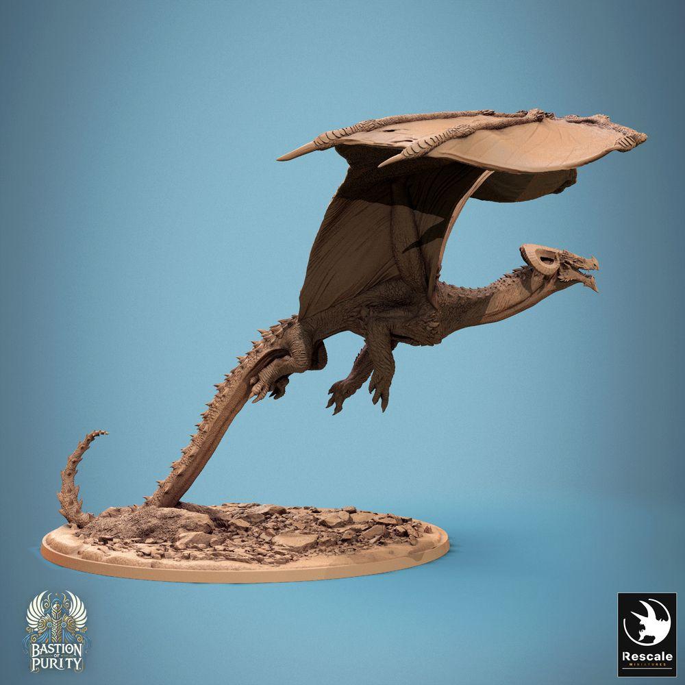 Productfoto Tabletop 28mm Lord of the Print (LotP) 0: Fantasy figuur: Wyvern / Himmelswyrm - vliegende drakenminiatuur in duikvlucht, baasmonster met ademaanval, rots-/grindbasis (24_09_F3)