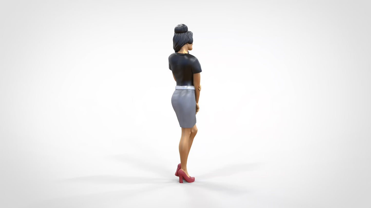 Produktfoto 0: Frau mit Rock und Bluse