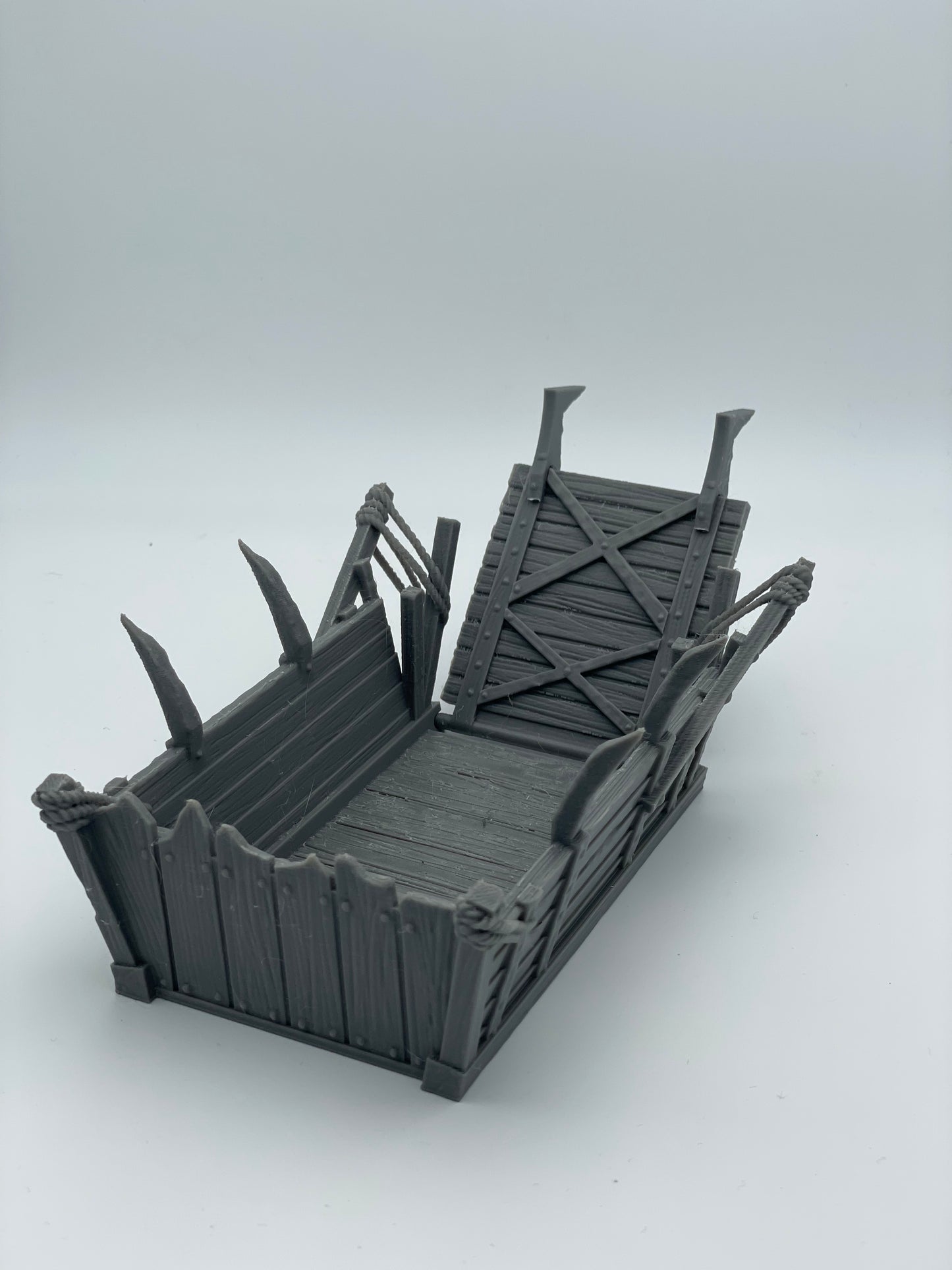 Productfoto Tabletop 28mm The Printing Goes Ever On (TPGEO) 0: Kleine landingsboot - Transportboot van de Orks - Vlot voor belegering