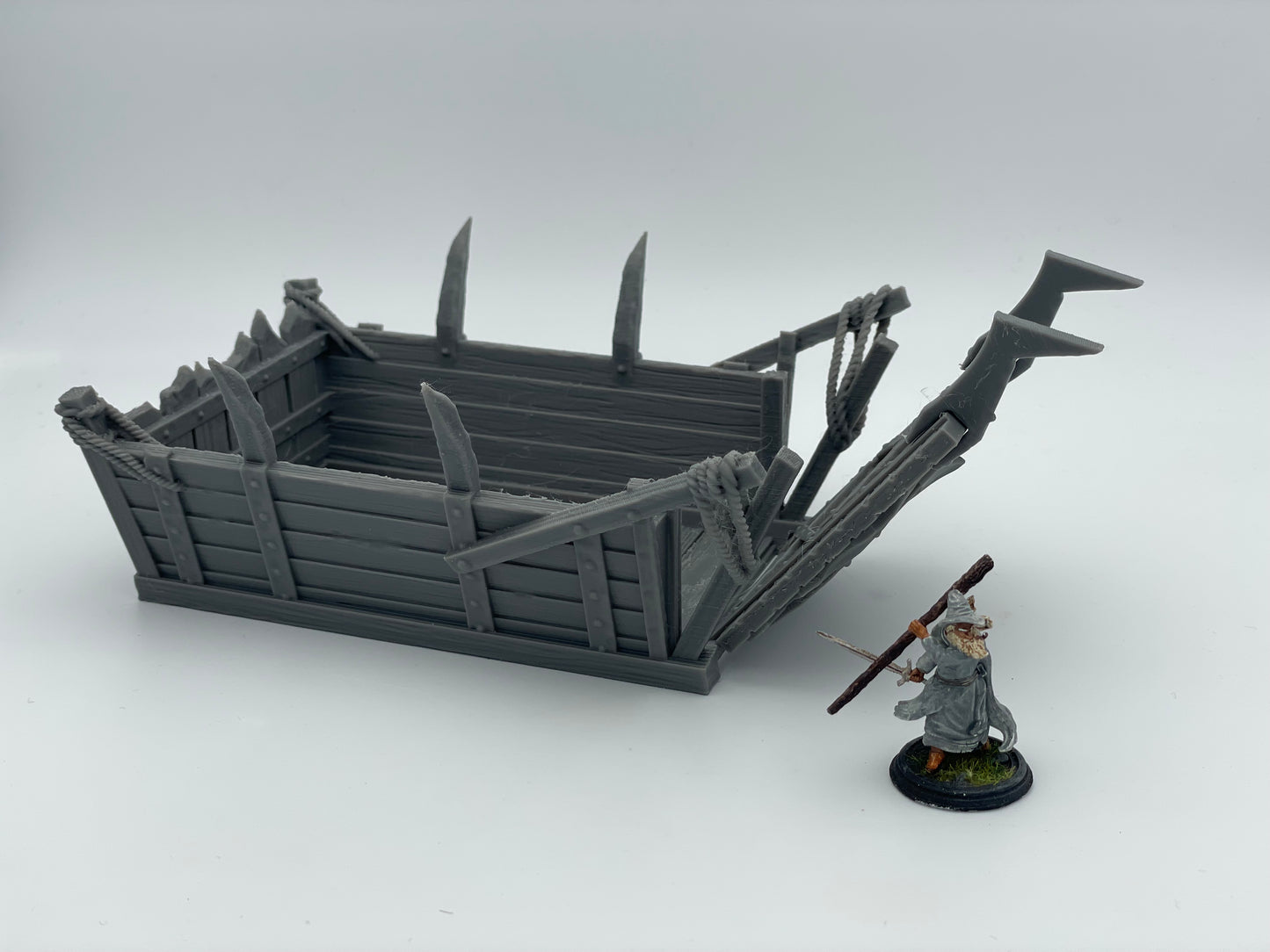 Productfoto Tabletop 28mm The Printing Goes Ever On (TPGEO) 0: Kleine landingsboot - Transportboot van de Orks - Vlot voor belegering