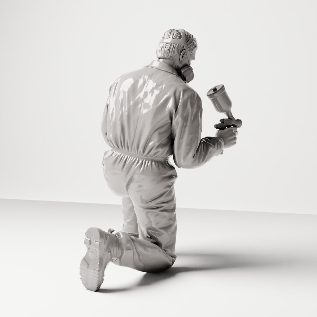 Kniende Figur: Autolackierer im Schutzanzug mit Atemschutz & Spritzpistole (Ref. Nr. 488) - vollständige Studioansicht 4