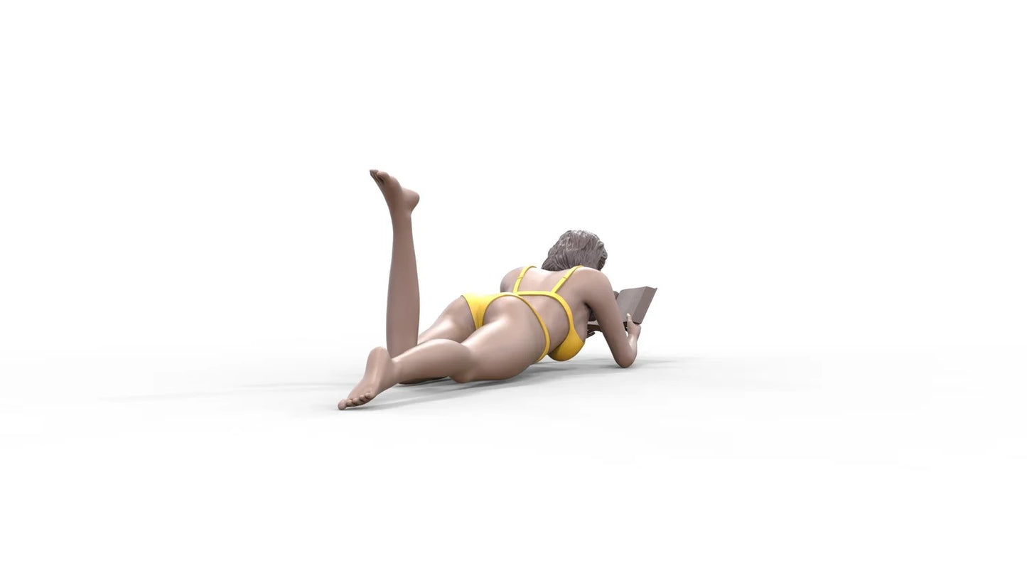 Productfoto Diorama en Modelbouw Miniatuur Figuur: Vrouw op het Strand 1