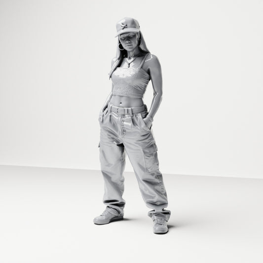 Diorama modelbouw productfoto 0: Staande figuur: Vrouw met pet, crop top & cargo broek, handen in de zakken (B031)