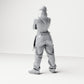 Diorama modelbouw productfoto 2: Staande figuur: Persoon met pet, korte top, wijde broek & sneakers, armen gekruist (B033)