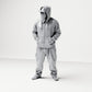 Diorama modelbouw productfoto 0: Staande figuur: Persoon met hoodie, pet & gezichtdoek, handen in de zakken (B034)