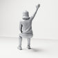 Diorama modelbouw productfoto 2: zittende figuur: toeschouwster met opgeheven arm (B059)