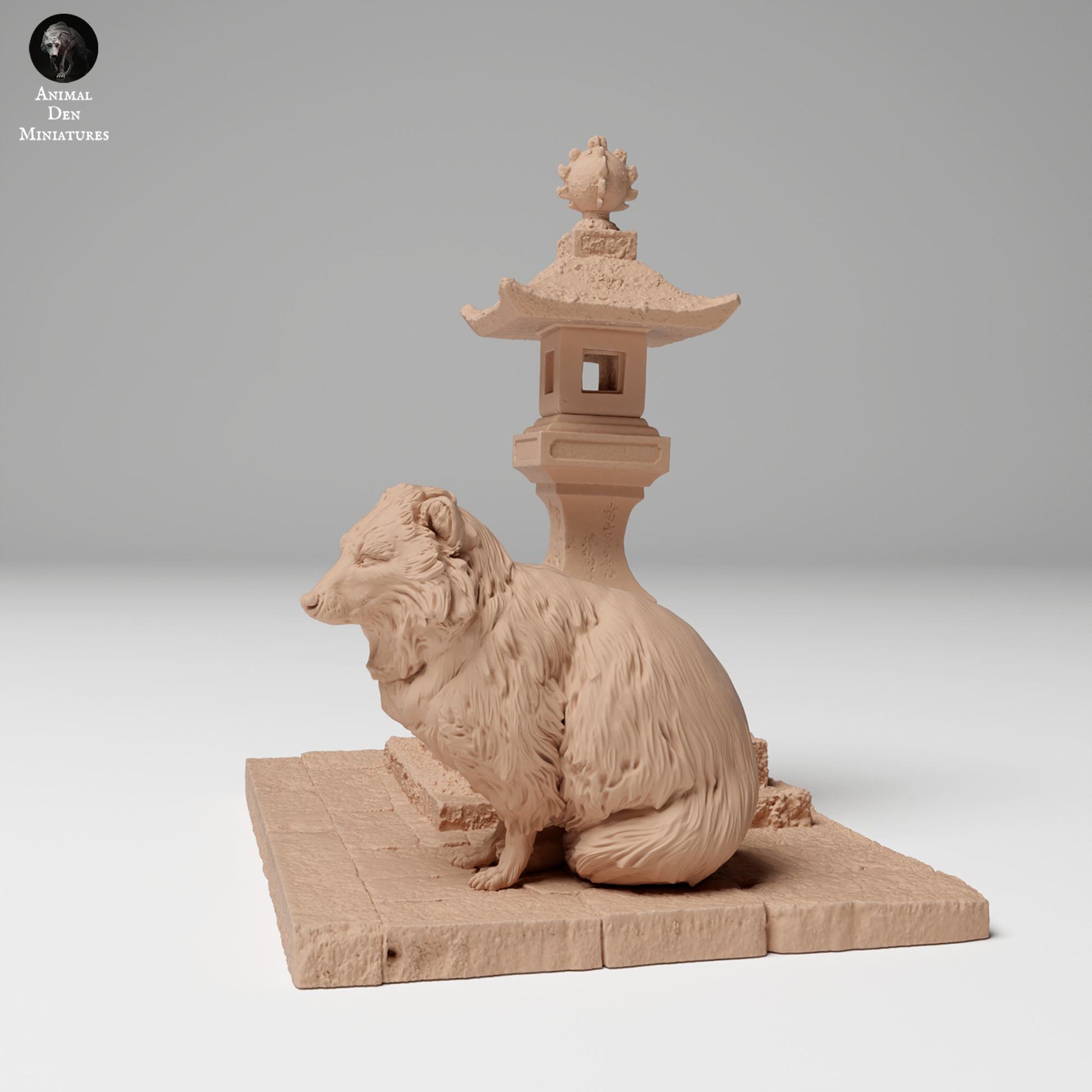 Produktfoto Tier Figur Diorama, Modellbau: 0: Wildtier Figur: Tanuki neben japanischer Laterne (Ref 24_11_04)