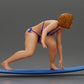 Diorama modelbouw productfoto 2: Diorama-miniatuur: Surferin kniend in bikini op surfboard, alleen (Ref Nr. A119)