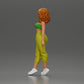 Diorama modelbouw productfoto 4: Miniatuurfiguur: Staande vrouw met krullend haar in groene outfit, poserend (Ref Nr. A130)