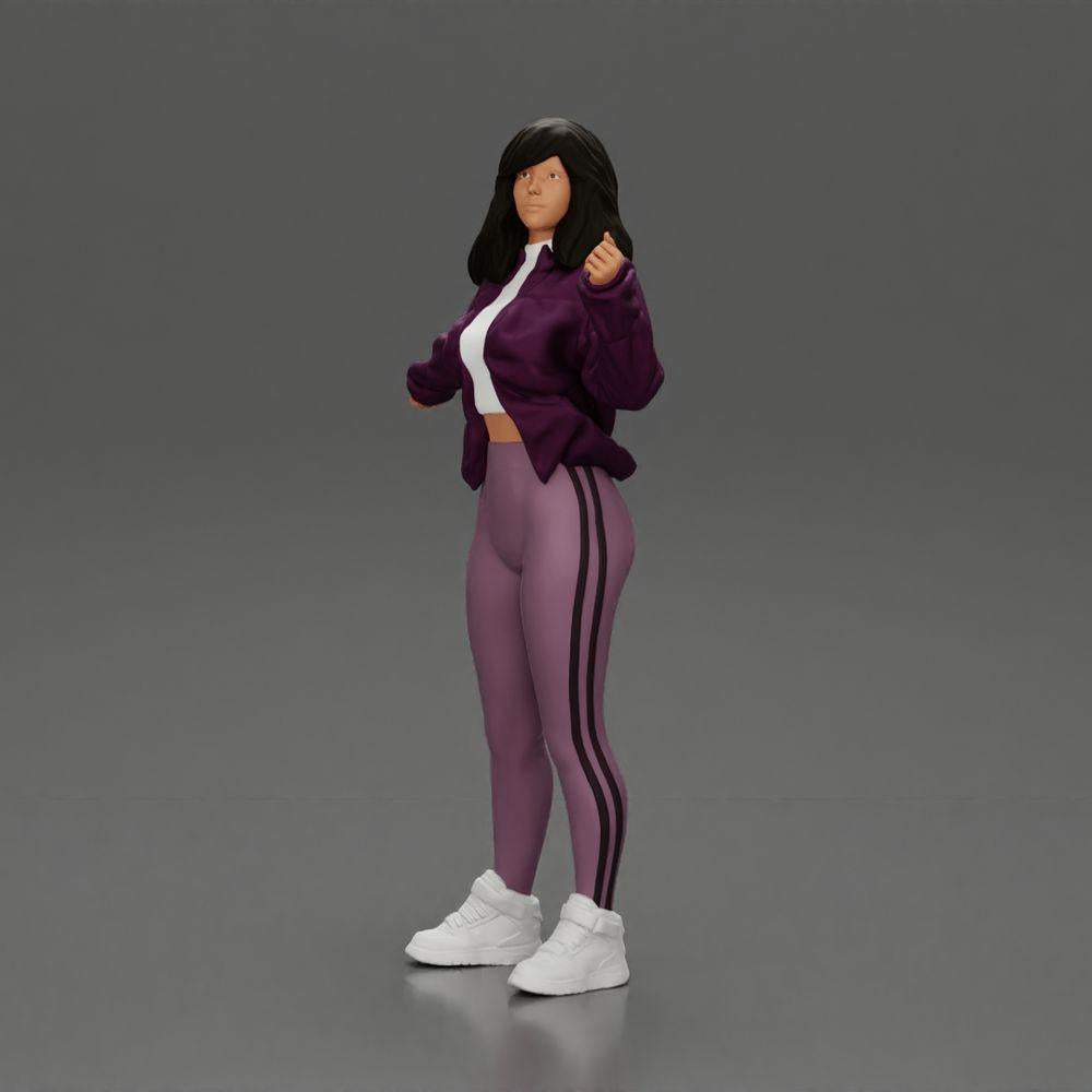 Diorama modelbouw productfoto 5: Diorama-miniatuur: Vrouw in open jas, crop top en strakke broek (Ref Nr. A114)