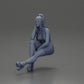 Diorama modelbouw productfoto 6: Diorama figuur: Diorama-miniatuur zittende vrouw in roze jurk, hand op wang, plateauschoenen (Ref Nr. A131)