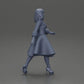 Diorama modelbouw productfoto 7: Diorama figuur: Miniatuurfiguur vrouw in rode jurk met bontaccent in stapende pose - Diorama (Ref Nr. A117)