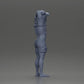 Diorama modelbouw productfoto 8: Staande miniatuur: gespierde man in shorts trekt T-shirt over het hoofd (Ref Nr. A90)