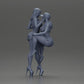 Diorama modelbouw productfoto 9: Miniatuur-diorama: 2 figuren - pet, top & shorts; korte jurk met plateauzolen (Ref Nr. A135)
