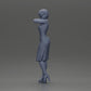 Diorama modelbouw productfoto 10: Vrouwelijke diorama-figuur in mini-jurk, kort haar, hand om de hals, ketting (Ref Nr. A99)