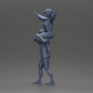 Diorama modelbouw productfoto 11: Miniatuurfiguur: Man in shorts draagt vriendin op schouders, poserend paar (Ref Nr. A76)