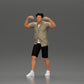 Diorama modelbouw productfoto 12: Miniatuur-figuur: Man in shorts draagt vriendin op schouders, poserend paar (Ref Nr. A76)