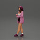 Diorama modelbouw productfoto 14: Vrouwelijke diorama-figuur in open vest en korte broek met paraplu (Ref Nr. A92)