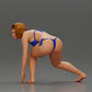 Diorama modelbouw productfoto 17: Diorama-miniatuur: Surferin kniend in bikini op surfboard, enkel (Ref Nr. A119)