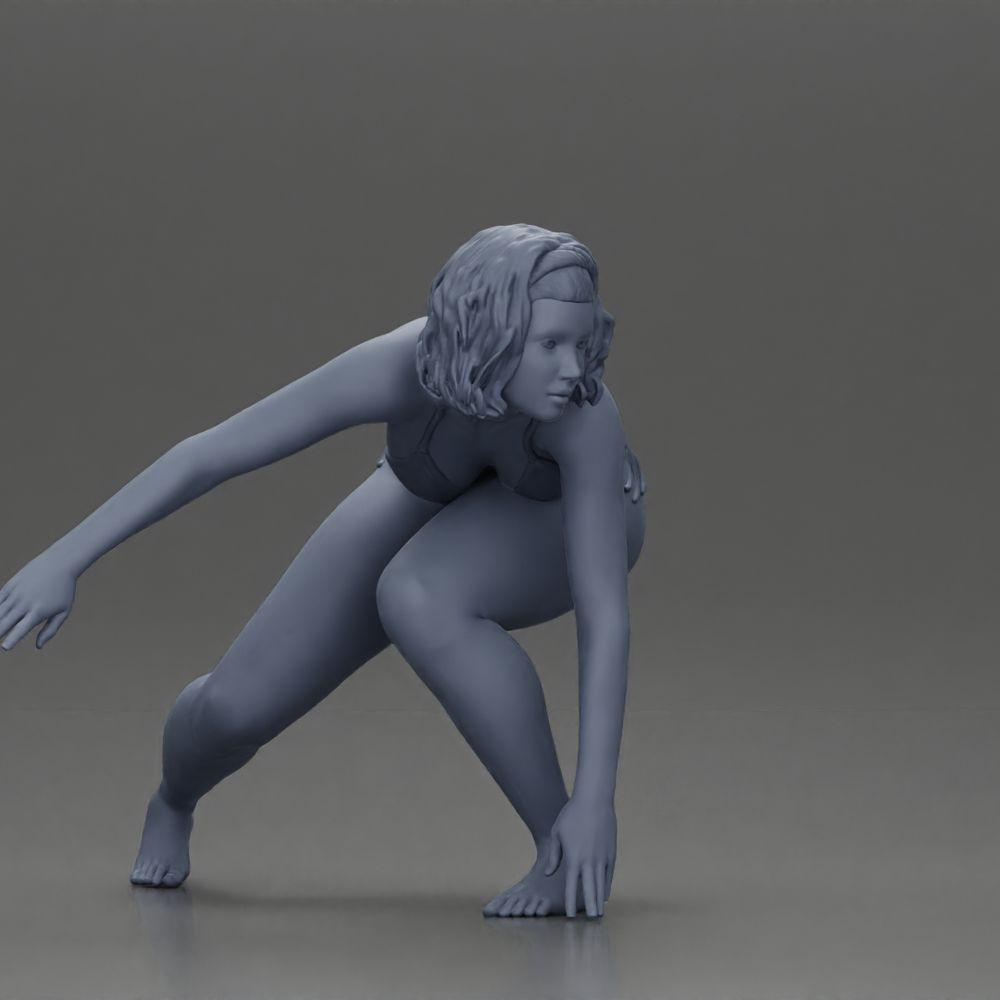Diorama modelbouw productfoto 19: Diorama-miniatuur: Surferin kniend in bikini op surfboard, enkel (Ref Nr. A119)