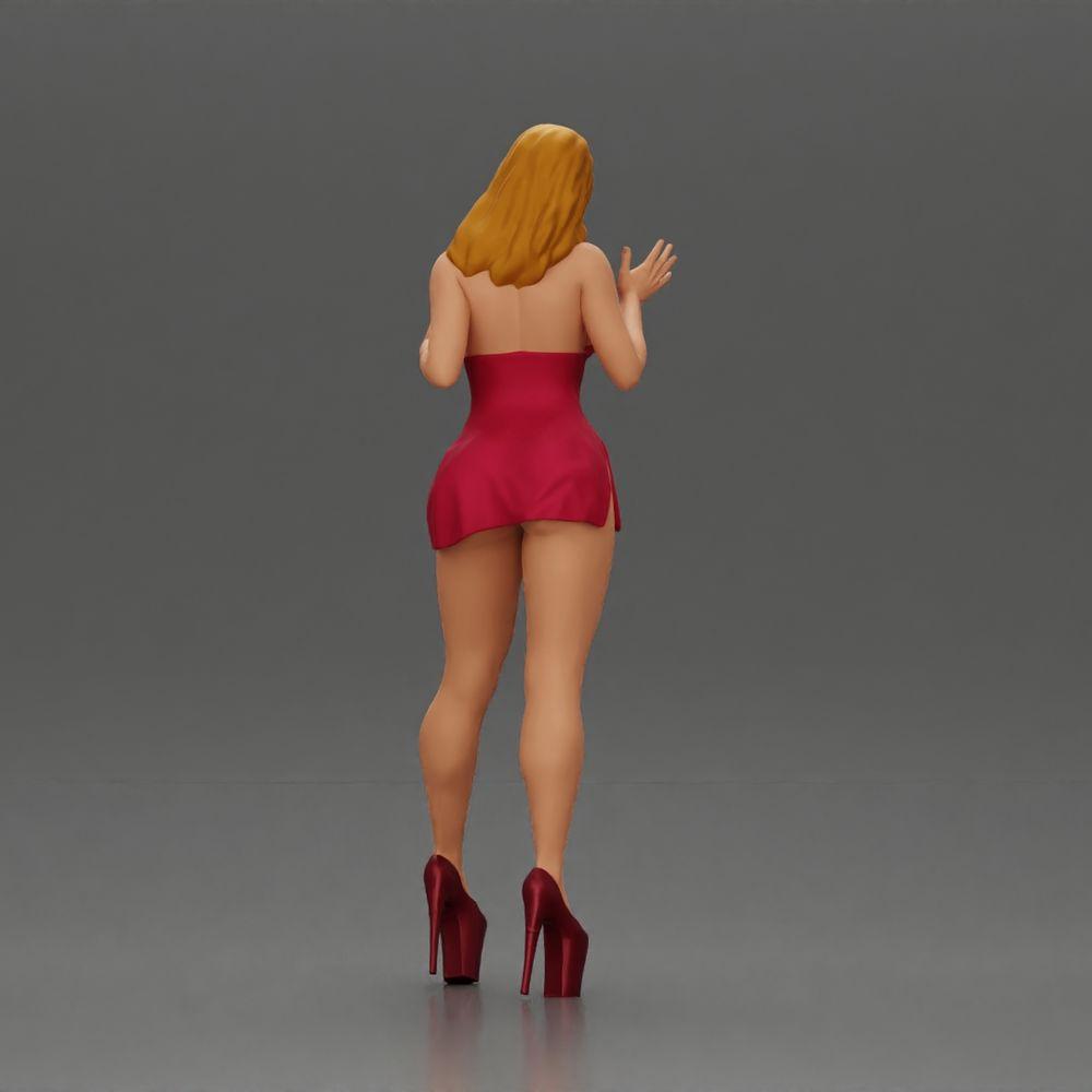 Diorama modelbouw productfoto 2: Diorama-vrouwenfiguur: Elegante staande vrouw in een rode jurk met plateau schoenen (Ref Nr. A134)