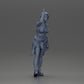 Diorama modelbouw productfoto 7: Miniatuurfiguur: Meisje in top & shorts, shirt om heup gebonden, arm omhoog (Ref Nr. A56)