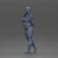 Diorama modelbouw productfoto 7: Vrouwelijke miniatuurfiguur voor diorama, bikini & langarmshirt, handen achter (Ref Nr. A53)