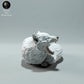 Productfoto dierenfiguur Animal Den Miniatures 1: Polaire dierenfiguur: poolvos - slapend (22_12_16)