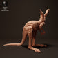 Productfoto dierenfiguur Animal Den Miniatures 1: wilde dierenfiguur: jong rood reuzenkangoeroe (23_04_05)