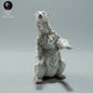 Productfoto dierenfiguur Animal Den Miniatures 0: Arctische dierenfiguur: ijsbeer - zittend (23_01_15)