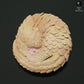 Productfoto dierenfiguur Animal Den Miniatures 0: Wilddierfiguur: Maleis schubdier - opgerold (23_05_09)