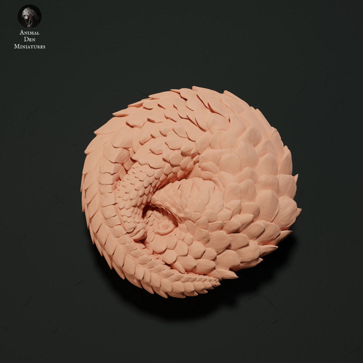 Productfoto dierenfiguur Animal Den Miniatures 2: Wild dierfiguur: Maleis schubdier - opgerold (23_05_09)