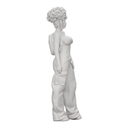Diorama modelbouw productfoto 0: Vrouw in Hip-Hop stijl met BH en mini-rugzak met krullend haar (Ref Nr. A15)