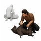 Diorama modelbouw productfoto 0: Knielende man aait zijn liggende hond (Ref Nr. A20)