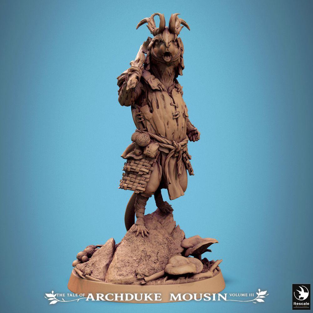 Productfoto Tabletop 28mm Lord of the Print (LotP) 0: Tabletop miniatuur: Ratmens Anführer met knuppel, Nager-sjaman, Bos-druïde, Muizenkrijger, Ratfolk Chief op rotsbasis met paddenstoelen (25_07_G3)