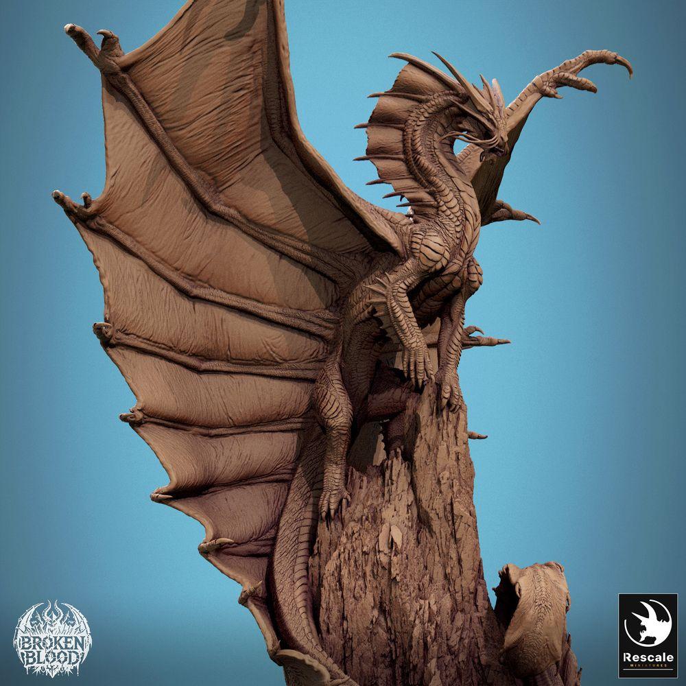 Productfoto Tabletop 28mm Lord of the Print (LotP) 3: Tabletop Miniatuur: Gouden Draak / Gold Dragon - Drakenoudste Urdrache, legendarisch baasmonster met uitgespreide vleugels op rotsnaald (24_11_A3)