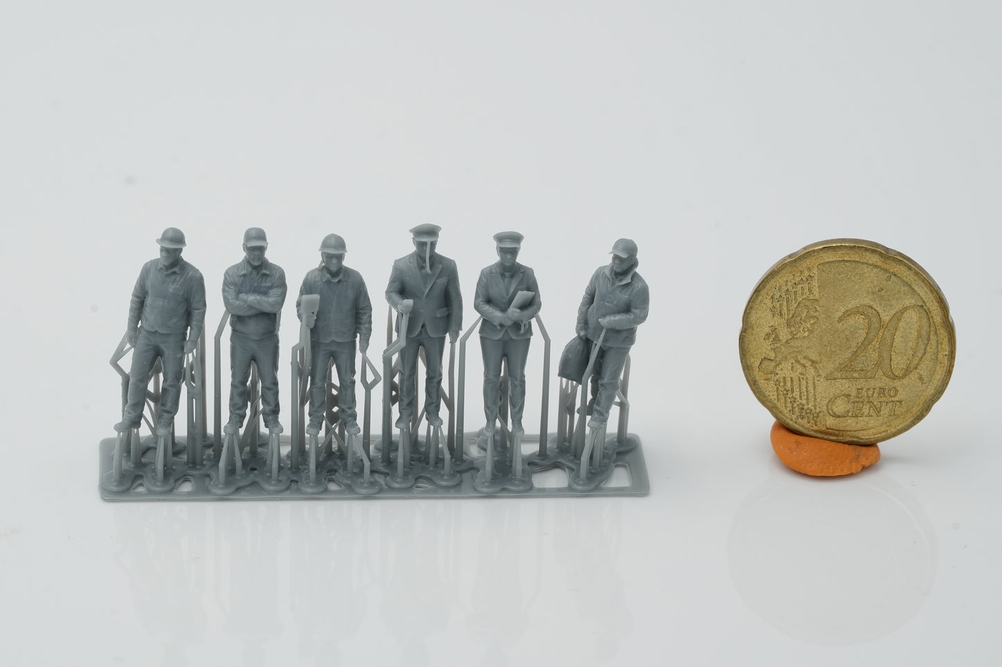 Diorama modelbouw productfoto 0: Spoorpersoneel figuren set 2 - 6 figuren (h0_28)