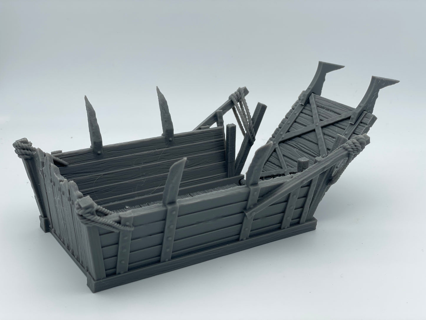 Productfoto Tabletop 28mm The Printing Goes Ever On (TPGEO) 0: Kleine landingsboot - Transportboot van de Orks - Vlot voor belegering