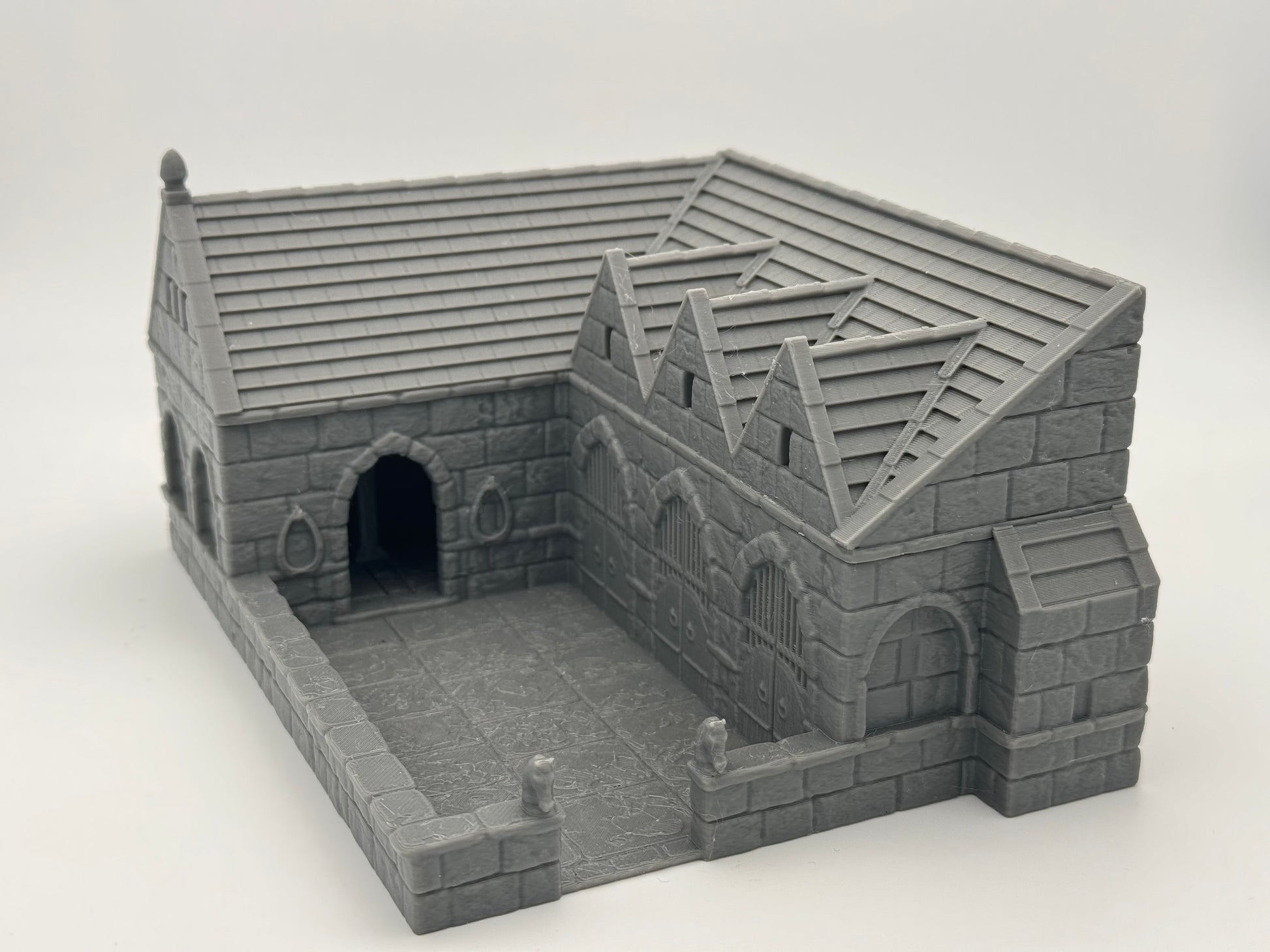 Productfoto Tabletop 28mm The Printing Goes Ever On (TPGEO) 0: Stallingen Ivory City - Gebouw Koninkrijk Gonthan - Stallen Tabletop Terrein