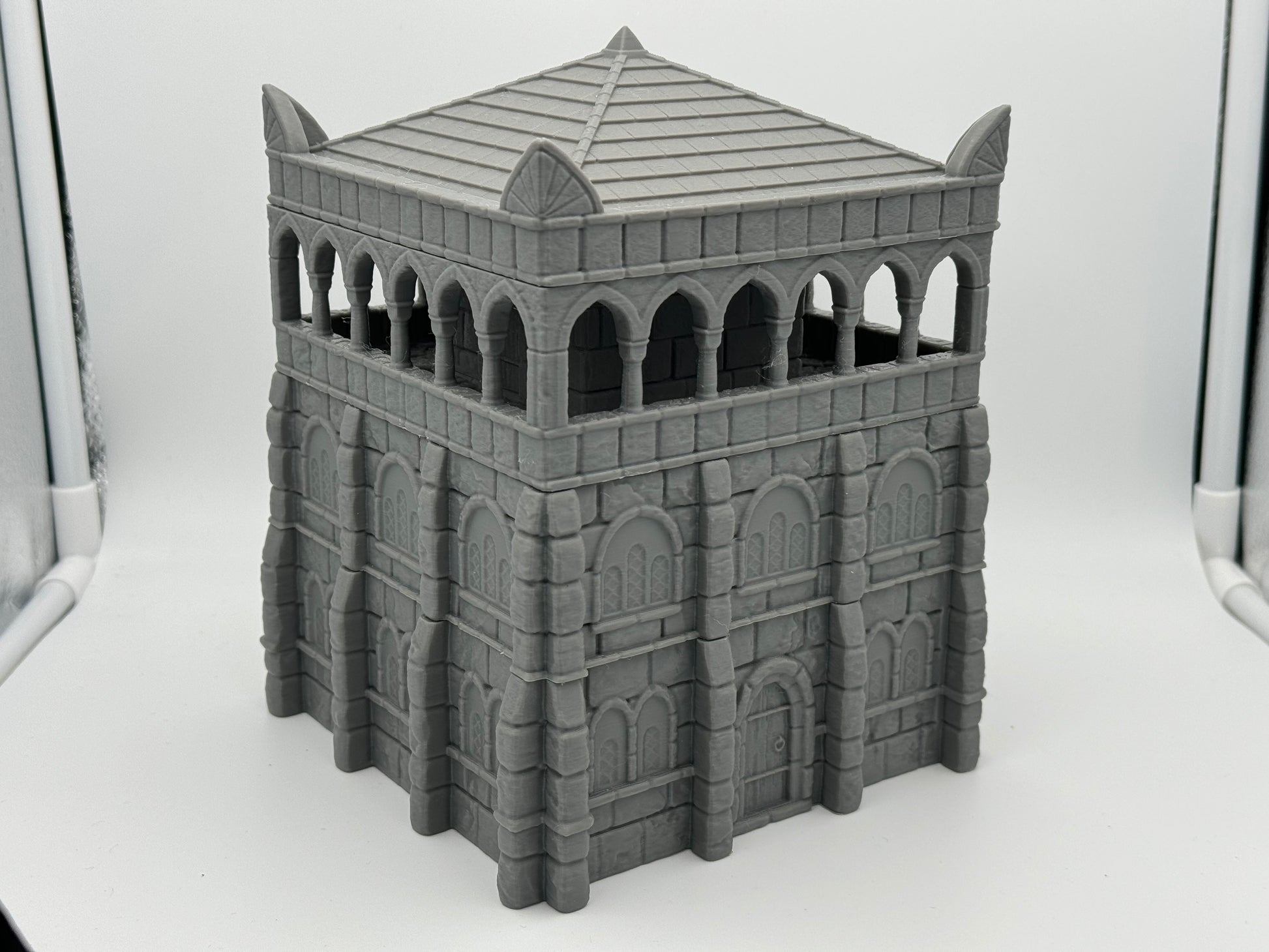 Productfoto Tabletop 28mm The Printing Goes Ever On (TPGEO) 0: Warenhuis Ivory City - Gebouw Koninkrijk Gonthan - Magazijn Tabletop Terrain