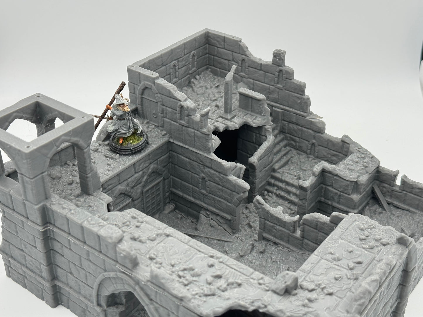 Productfoto Tabletop 28mm The Printing Goes Ever On (TPGEO) 0: Kazerne Ruïnes Ivory City - Gebouw Koninkrijk Gonthan - Kazerne Ruïnes Tabletop Terrain