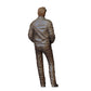 Mann im Lederlook mit T-Shirt – Figur mit cooler Körperhaltung (Ref. Nr. 408)