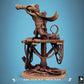 Productfoto Tabletop 28mm Lord of the Print (LotP) 1: Tabletop figuur: Nager-Piraat (Ratzeelander), vrijbuiter/zwierige met beker en rond schild op scheepsplanken-havenbasis (25_07_Q17)