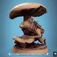 Productfoto Tabletop 28mm Lord of the Print (LotP) 1: Fantasy Figuur: Anthropomorfe Muis - Boswachter/Ranger, Schurk, Scout in het Paddenstoelenbos onder Paddenstoelenkap, Bladerenmantel, Scenic Base (25_07_Q21)
