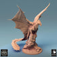 Productfoto Tabletop 28mm Lord of the Print (LotP) 0: Tabletop Miniatuur: Messingdraken Brass Dragon, Grote draak op rots met uitgespreide vleugels - Bossmonster, Vliegend wezen, Draakbeest, Diorama-basis (24_08_A2)