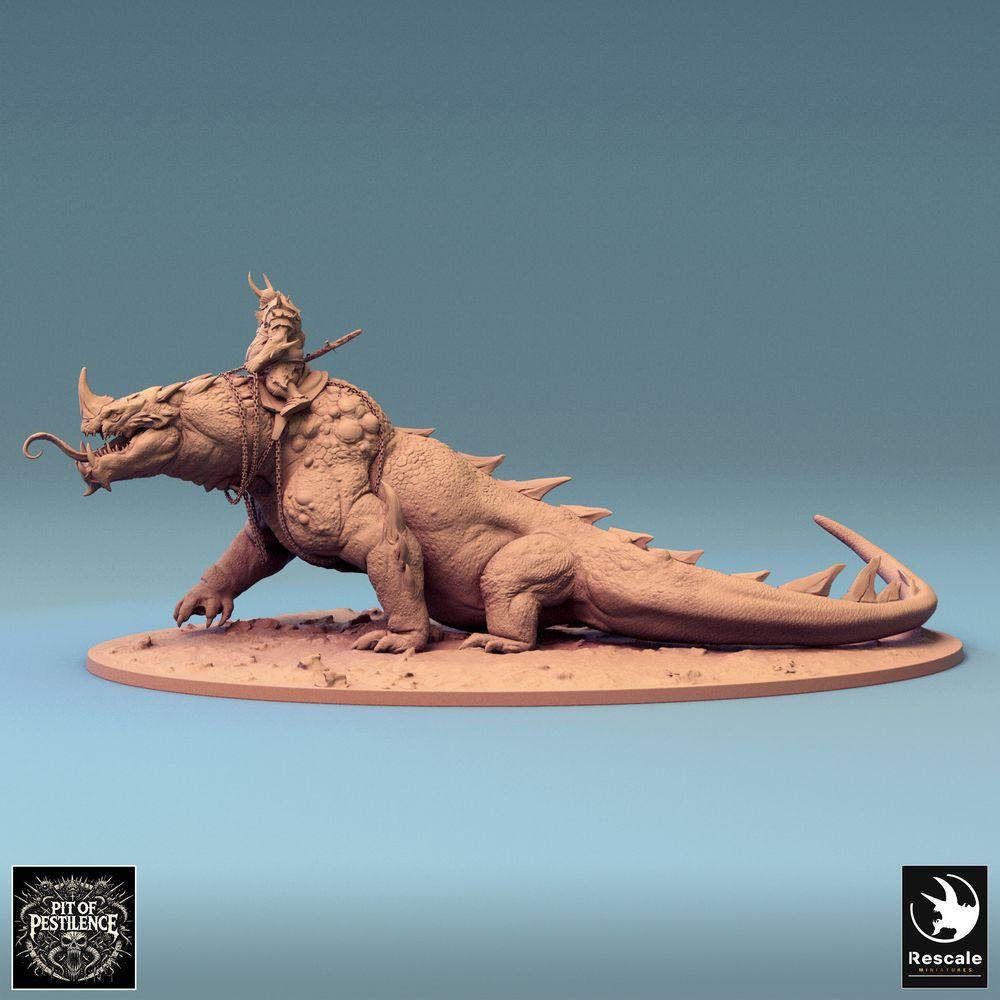 Productfoto Tabletop 28mm Lord of the Print (LotP) 0: Tabletop Miniatuur: Barbarenruiter op Moerasbeest - Reptielenmonster Oorlogsaurier, Oorlogsbeest met Speer, Ketting- en Zadelpantser (24_08_C2)