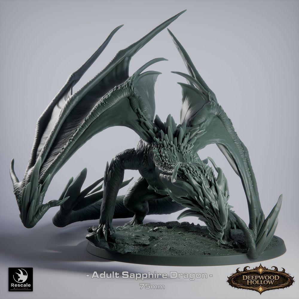 Productfoto Tabletop 28mm Lord of the Print (LotP) 3: Tabletop Miniatuur: Saphirdraak (Sapphire Dragon, volwassen), Kristalldraak, Edelsteen-draak, Grote Draak, Baasmonster, klaar om te springen, Ademaanval (26_03_C1)